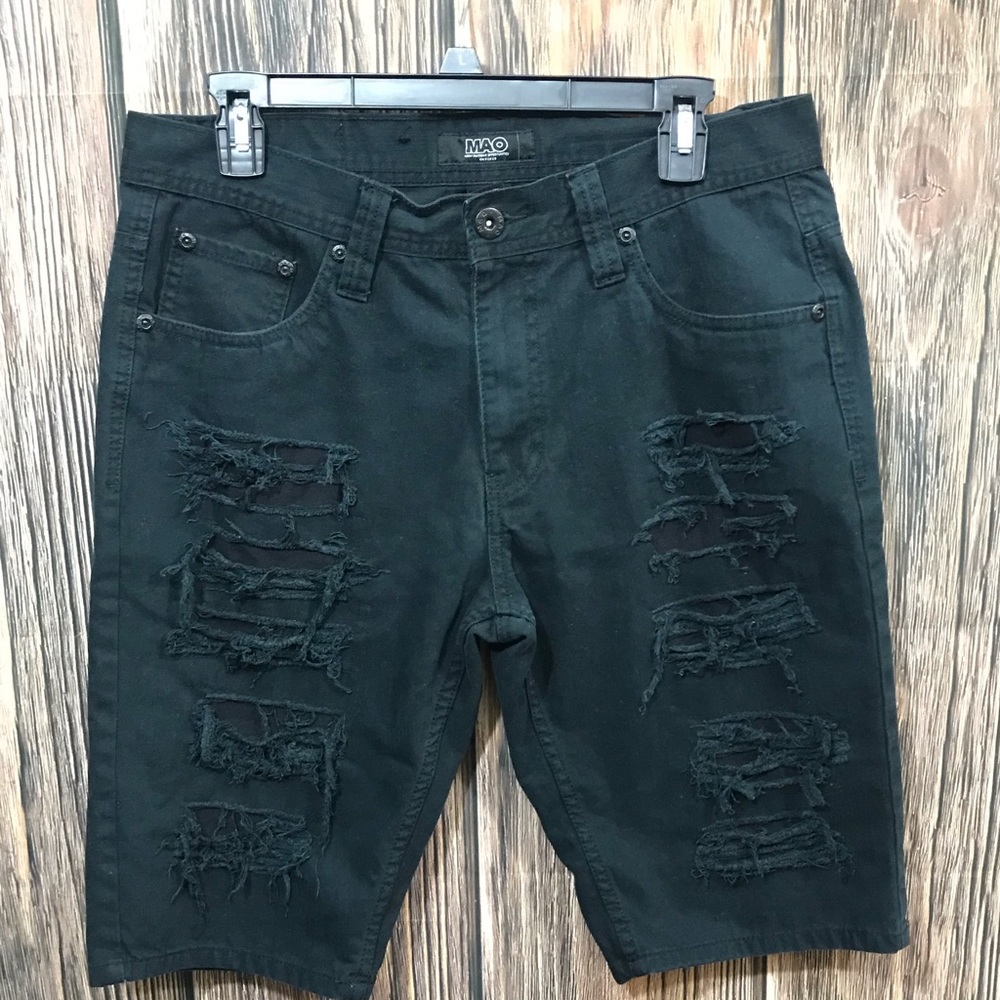 Men’s Black Ripped Jean Shorts | Size 32